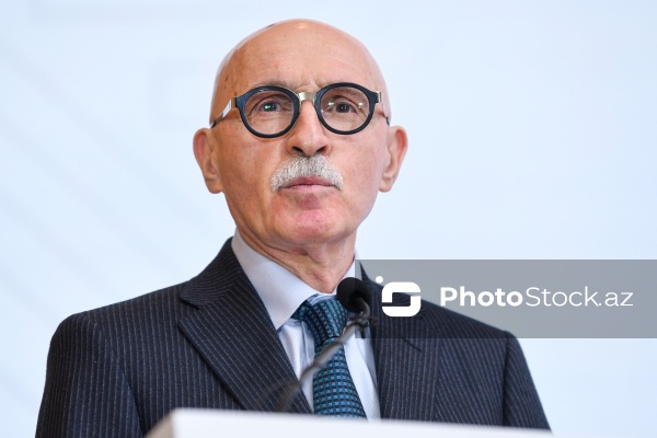 Firudin Qurbanov - “Dini düşüncə mədəniyyəti: pedaqoji perspektivlər” konfransında