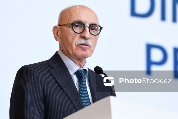 Firudin Qurbanov - “Dini düşüncə mədəniyyəti: pedaqoji perspektivlər” konfransında