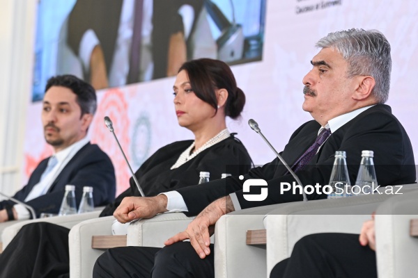 Bakıda keçirilən I Azərbaycan Beynəlxalq İnvestisiya Forumu