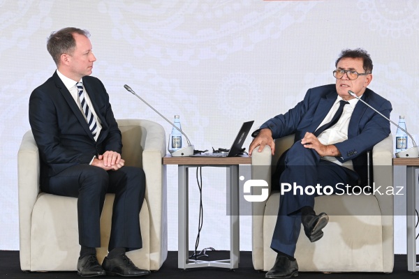 Bakıda keçirilən I Azərbaycan Beynəlxalq İnvestisiya Forumu