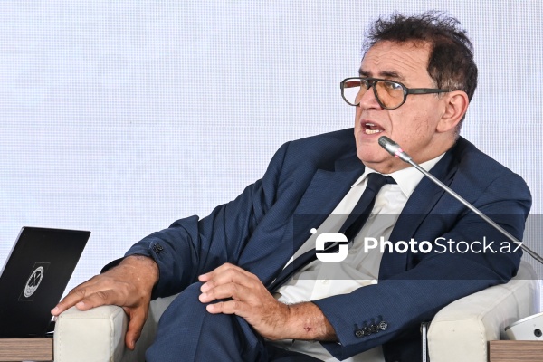 Bakıda keçirilən I Azərbaycan Beynəlxalq İnvestisiya Forumu