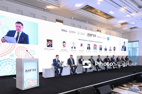 Bakıda keçirilən I Azərbaycan Beynəlxalq İnvestisiya Forumu