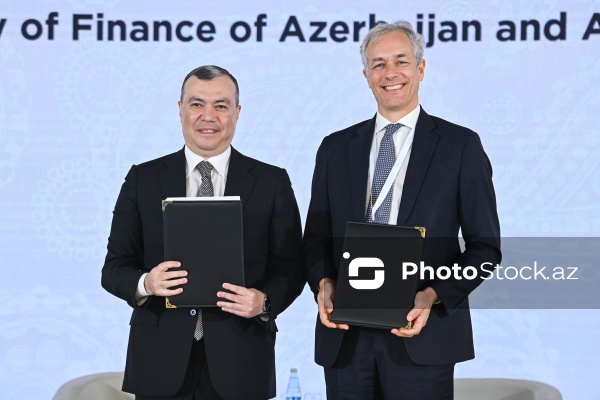 Bakıda keçirilən I Azərbaycan Beynəlxalq İnvestisiya Forumu