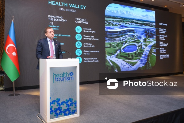Konstantin Qrinfeld - II “Azərbaycan sağlamlıq turizmi konfransı”nda