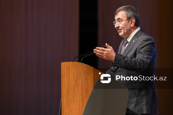 Cevdet Yılmaz - II Azərbaycan-Türkiyə İnvestisiya Forumunda