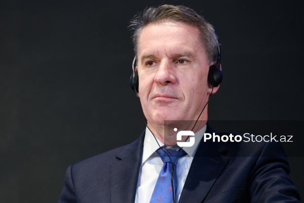 Vlodzimierz Kiçinski - IX Beynəlxalq Bankçılıq Forumunda