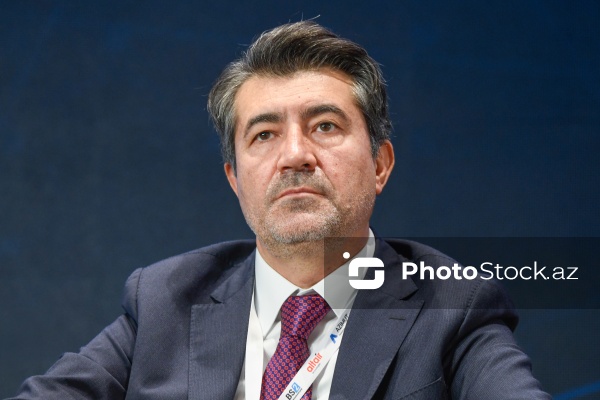 Alpaslan Çakar - IX Beynəlxalq Bankçılıq Forumunda