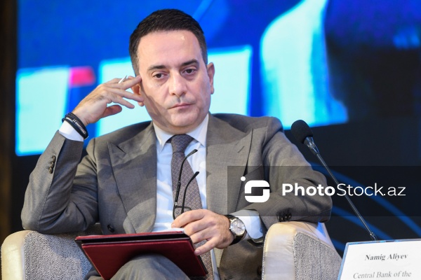 Namiq Əliyev - IX Beynəlxalq Bankçılıq Forumunda