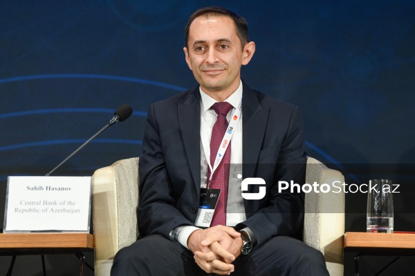 Sahib Həsənov - IX Beynəlxalq Bankçılıq Forumunda