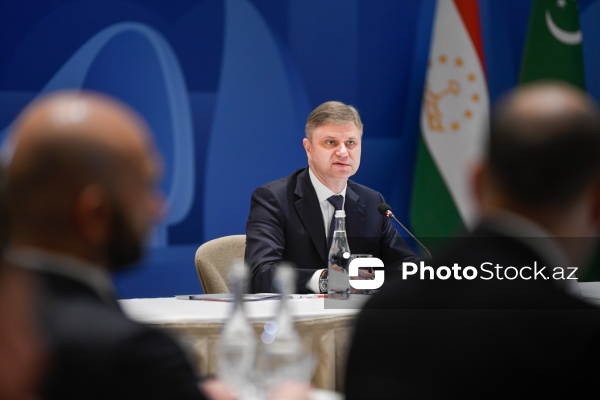 Oleq Belozyorov - "Rusiya Dəmir Yolları" ASC-nin baş direktoru