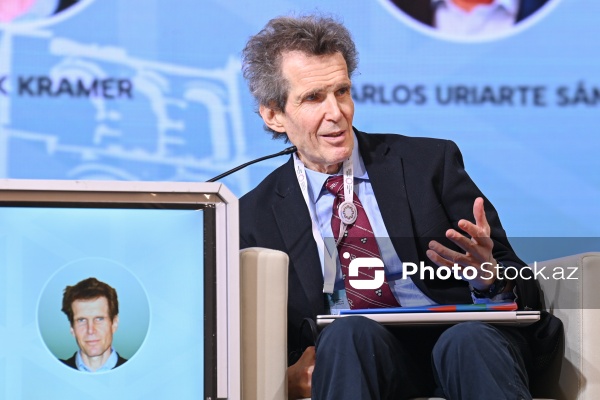 Mark Nathan Kramer - Harvard Universitetinin nümayəndəsi