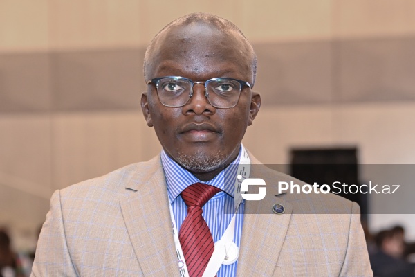 Evans Odhiambo Oqada - Keniyalı hüquqşünas