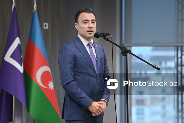 Oqtay Qasımov - Mikromaliyyə Forumunda