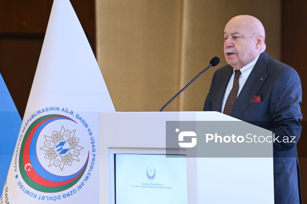 Elbay Qasımzadə - "Qadın iştirakçılığının təbliği" mövzusunda konfransda