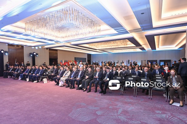 Bakıda keçirilən "Qütbləşmiş dünyada media vasitəsilə etimadın qurulması" Media Forumu