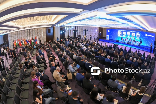 Bakıda keçirilən "Qütbləşmiş dünyada media vasitəsilə etimadın qurulması" Media Forumu
