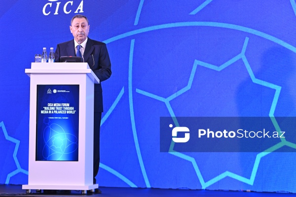 Bakıda keçirilən "Qütbləşmiş dünyada media vasitəsilə etimadın qurulması" Media Forumu