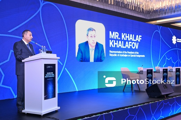Bakıda keçirilən "Qütbləşmiş dünyada media vasitəsilə etimadın qurulması" Media Forumu