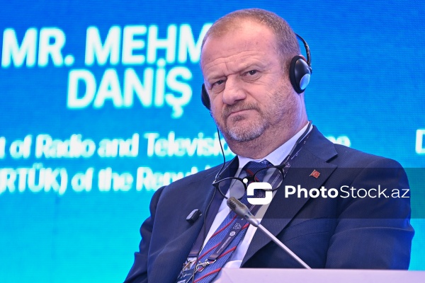 Bakıda keçirilən "Qütbləşmiş dünyada media vasitəsilə etimadın qurulması" Media Forumu