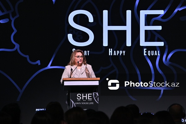 Bakıda keçirilən "SHE" beynəlxalq qadın konqresi