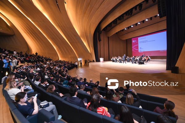Bakıda keçirilən “THE Avrasiya Universitetlərinin Sammiti”