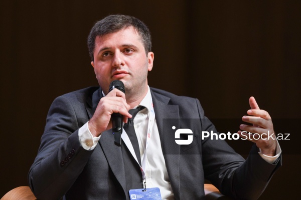 Bakıda keçirilən “THE Avrasiya Universitetlərinin Sammiti”