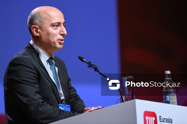 Bakıda keçirilən “THE Avrasiya Universitetlərinin Sammiti”