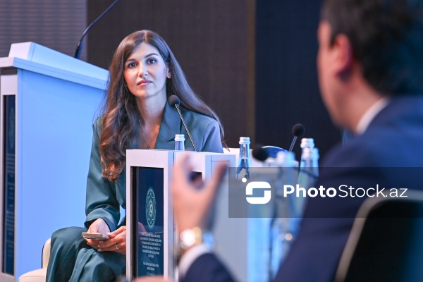 Elmira Musazadə - CBC telekanalının xüsusi müxbiri