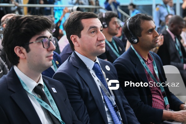 Hikmət Hacıyev - WUF13-ün açılışına həsr olunmuş mətbuat konfransında