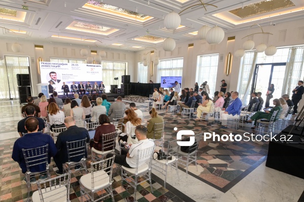 Bakıda keçirilən “Xəzər regionuna investisiyalar” adlı panel