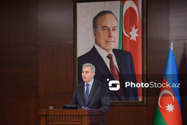 Vüsal Hüseynov - "Yüksəkixtisaslı miqrant portalı"nın təqdimatında