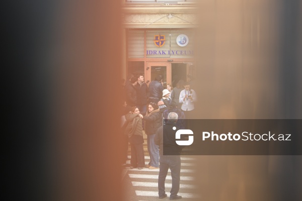 Bakıda liseydə şagird müəlliməsini güllələyib