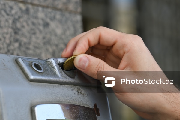 Bakıda nostalji ab-hava yaradan taksofonlar