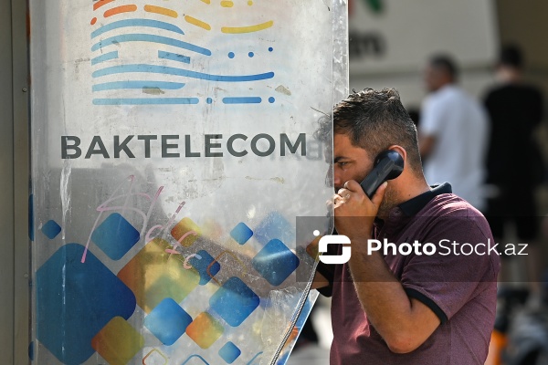 Bakıda nostalji ab-hava yaradan taksofonlar