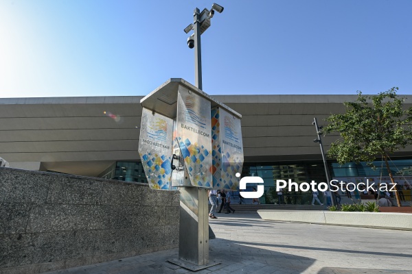 Bakıda nostalji ab-hava yaradan taksofonlar