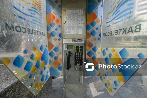 Bakıda nostalji ab-hava yaradan taksofonlar
