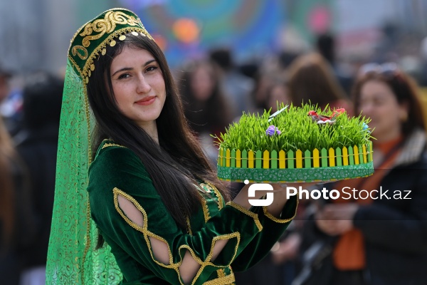 Bakıda Novruz bayramı ab-havası