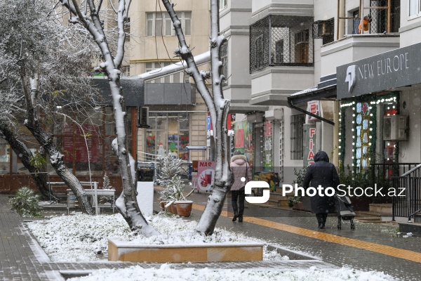 Bakıda qarlı hava şəraiti