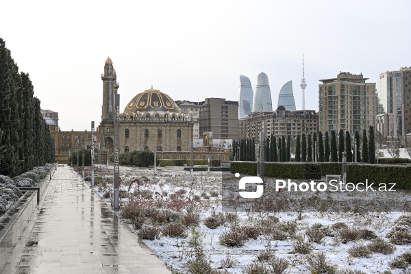 Bakıda qarlı hava şəraiti