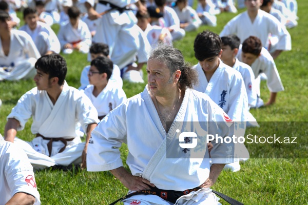 Bakıda Silahlı Qüvvələr Gününə həsr olunan kontakt karate üslubları üzrə yay seminarı