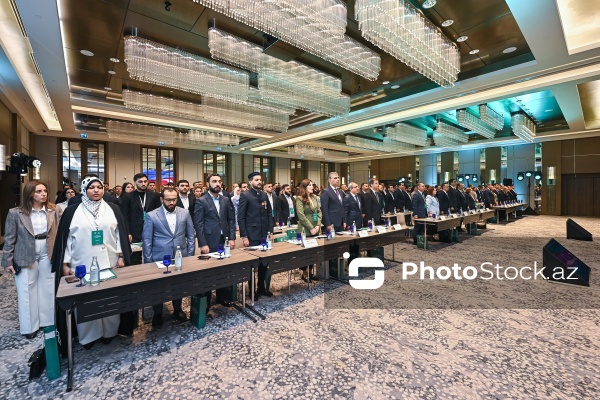 Bakıda keçirilən "Gənc nəslin milli-mənəvi dəyərlər ruhunda tərbiyəsi" mövzusunda konfrans