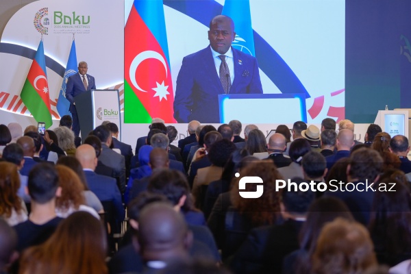 İsmael N`falla Nabe - Bakıda təşkil olunan İslam İnkişaf Bankı Qrupunun İllik Toplantısında