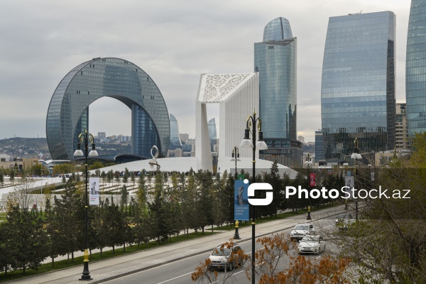 Bakıda yeni salınan Zəfər parkı