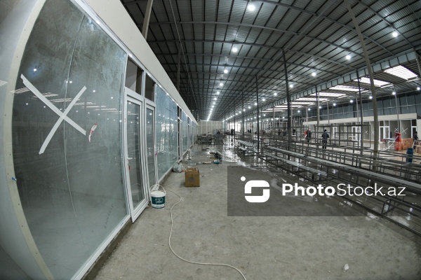 Bakıda yeni ünvana köçürülmüş "Keşlə bazarı"