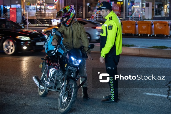 Bakıda yol polisindən motosiklet sürücülərinə qarşı gecə reydi