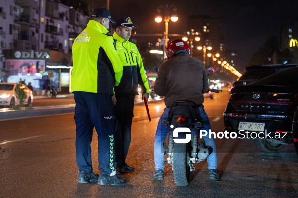 Bakıda yol polisindən motosiklet sürücülərinə qarşı gecə reydi