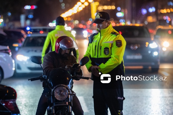 Bakıda yol polisindən motosiklet sürücülərinə qarşı gecə reydi