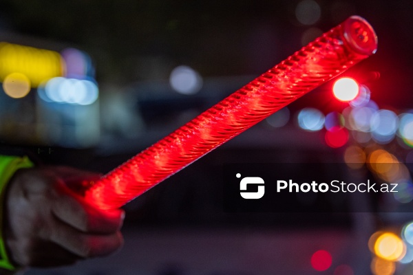 Bakıda yol polisindən motosiklet sürücülərinə qarşı gecə reydi