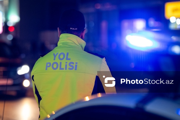 Bakıda yol polisindən motosiklet sürücülərinə qarşı gecə reydi