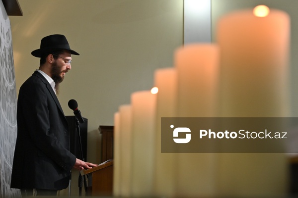 Bakıdakı sinaqoqda Holokost qurbanlarının anılması